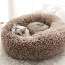 Load image into Gallery viewer, MrFluffyFriend™ - World&#39;s #1 Anxiety Relieving Cat Bed
